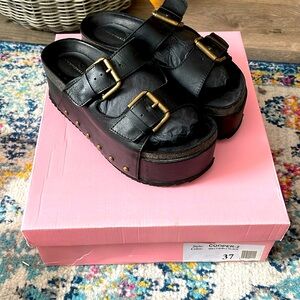 Free People/ Intentionally blank platform sandals 37